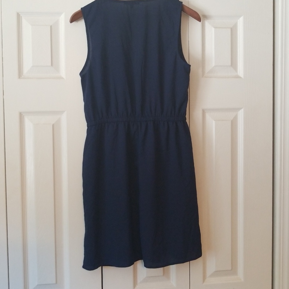 Sundress - Picture 3 of 4
